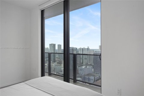 Купить кондоминиум в Майами, Флорида 3 спальни, 105.44м2, № 2089097 - фото 29