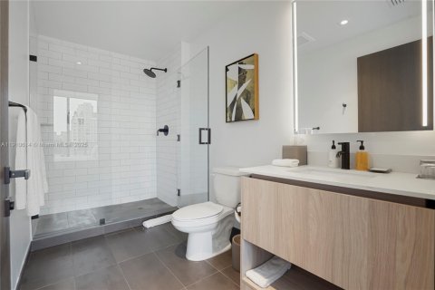 Купить кондоминиум в Майами, Флорида 3 спальни, 105.44м2, № 2089097 - фото 14