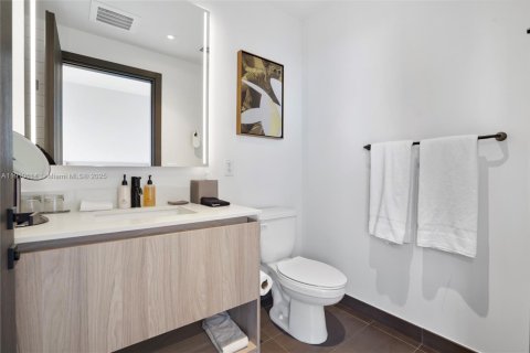 Купить кондоминиум в Майами, Флорида 3 спальни, 105.44м2, № 2089097 - фото 22