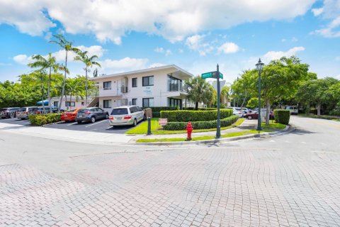 Appartement à louer à Fort Lauderdale, Floride: 1 chambre, 46.45 m2 № 2079321 - photo 2