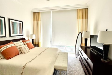 Condo in Aventura, Florida, 3 bedrooms  № 2009619 - photo 29