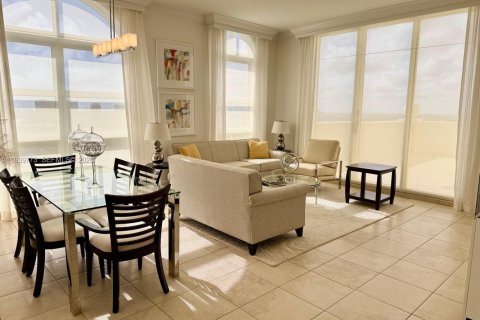 Condo in Aventura, Florida, 3 bedrooms  № 2009619 - photo 10