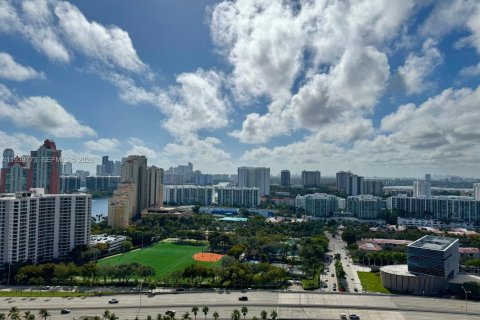 Condo in Aventura, Florida, 3 bedrooms  № 2009619 - photo 6