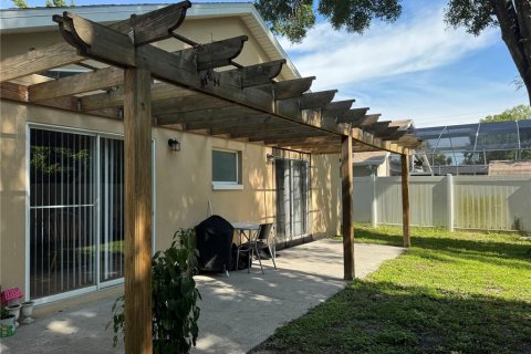 House in Tampa, Florida 3 bedrooms, 143.26 sq.m. № 1827784 - photo 29