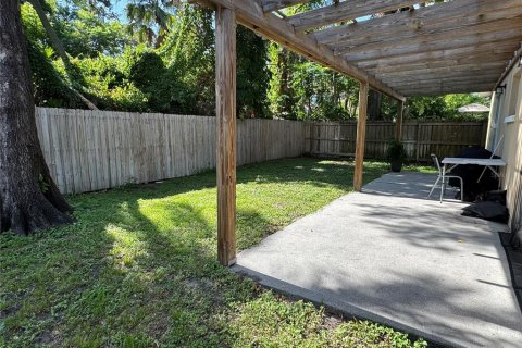 House in Tampa, Florida 3 bedrooms, 143.26 sq.m. № 1827784 - photo 27