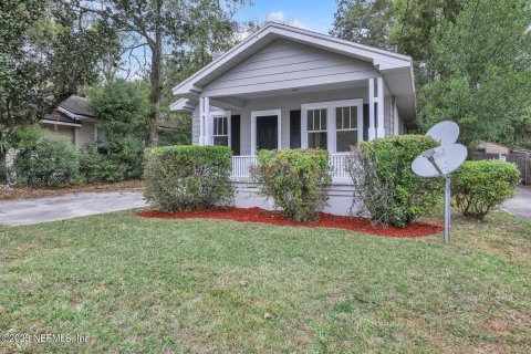 House in Jacksonville, Florida 3 bedrooms, 96.62 sq.m. № 847786 - photo 1