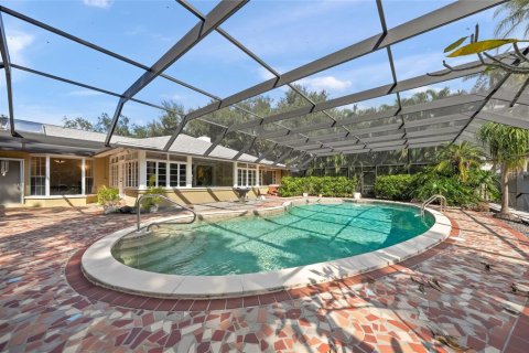 Villa ou maison à louer à Sarasota, Floride: 4 chambres, 288.46 m2 № 2427246 - photo 9