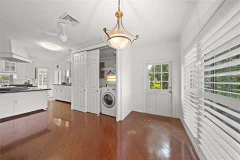 Villa ou maison à louer à Sarasota, Floride: 4 chambres, 288.46 m2 № 2427246 - photo 17