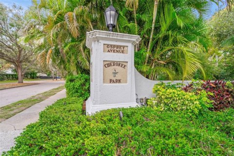 Villa ou maison à louer à Sarasota, Floride: 4 chambres, 288.46 m2 № 2427246 - photo 3