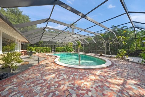Villa ou maison à louer à Sarasota, Floride: 4 chambres, 288.46 m2 № 2427246 - photo 11