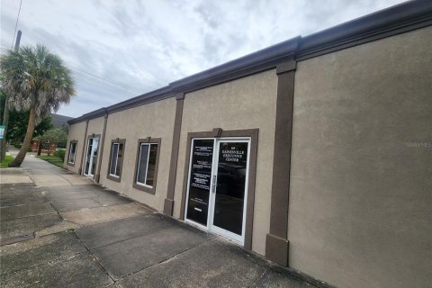 Propiedad comercial en alquiler en Gainesville, Florida, 569.03 m2 № 2285266 - foto 2