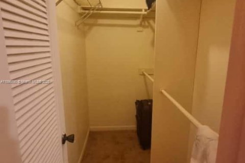 Condominio en alquiler en Delray Beach, Florida, 2 dormitorios, 84.54 m2 № 2014635 - foto 9