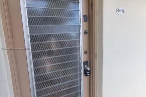 Condominio en alquiler en Delray Beach, Florida, 2 dormitorios, 84.54 m2 № 2014635 - foto 18