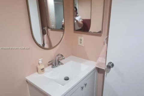 Condominio en alquiler en Delray Beach, Florida, 2 dormitorios, 84.54 m2 № 2014635 - foto 12