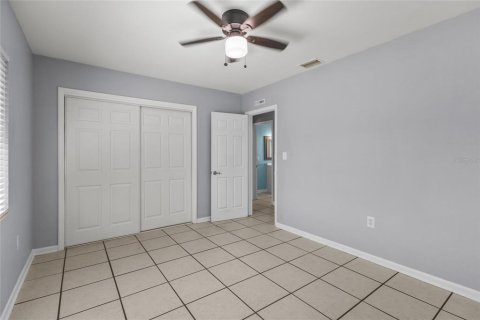 House in Tarpon Springs, Florida 2 bedrooms, 120.49 sq.m. № 2236114 - photo 24