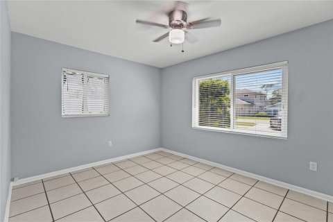 House in Tarpon Springs, Florida 2 bedrooms, 120.49 sq.m. № 2236114 - photo 25