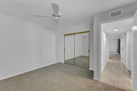 Купить кондоминиум в Сарасота, Флорида 6 комнат, 122.91м2, № 1061765 - фото 28