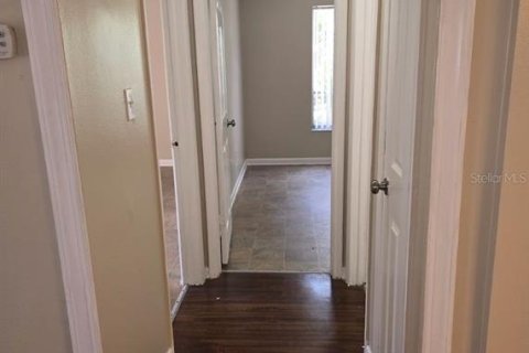 Apartment in Tampa, Florida 2 bedrooms, 1521.18 sq.m. № 1898406 - photo 8