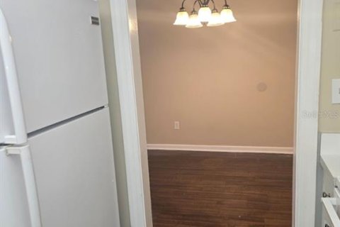 Apartment in Tampa, Florida 2 bedrooms, 1521.18 sq.m. № 1898406 - photo 4