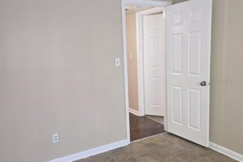 Apartment in Tampa, Florida 2 bedrooms, 1521.18 sq.m. № 1898406 - photo 11