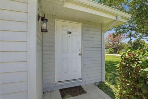 House in Punta Gorda, Florida 3 bedrooms, 128.39 sq.m. № 2092868 - photo 30