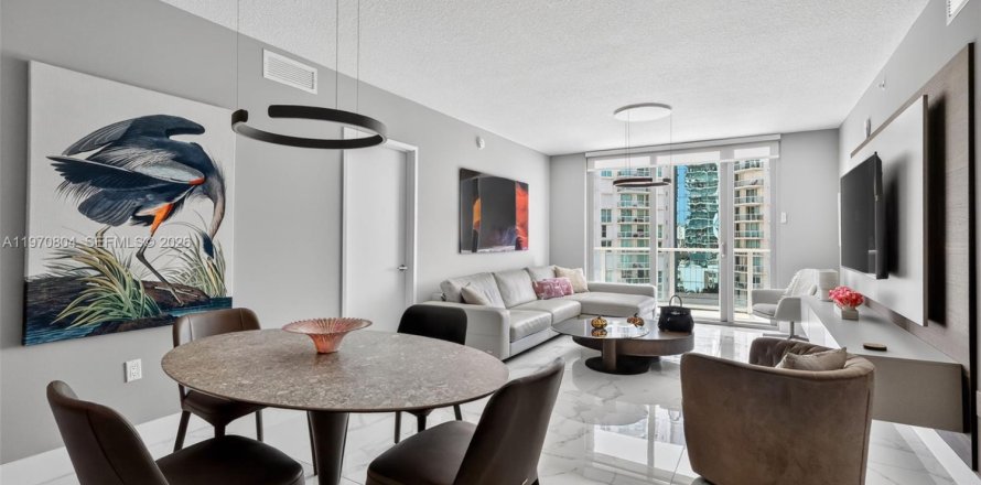 Кондоминиум с 3 спальнями в Санни-Айлс-Бич, Флорида № 2036228