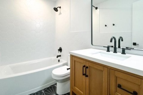 Apartamento en alquiler en Lakeland, Florida, 2 dormitorios, 71.35 m2 № 1912056 - foto 10
