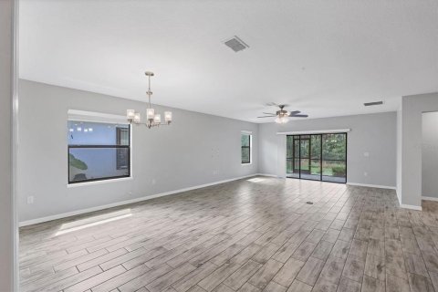 Casa en venta en Port Charlotte, Florida, 4 dormitorios, 200.76 m2 № 1913443 - foto 5