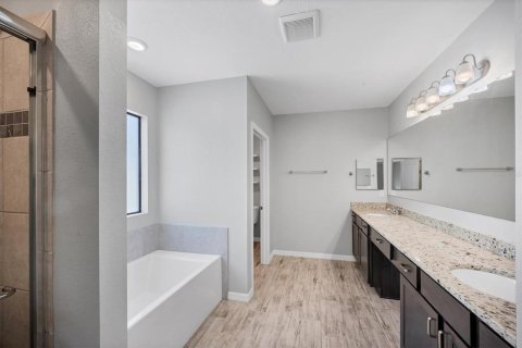 Casa en venta en Port Charlotte, Florida, 4 dormitorios, 200.76 m2 № 1913443 - foto 17