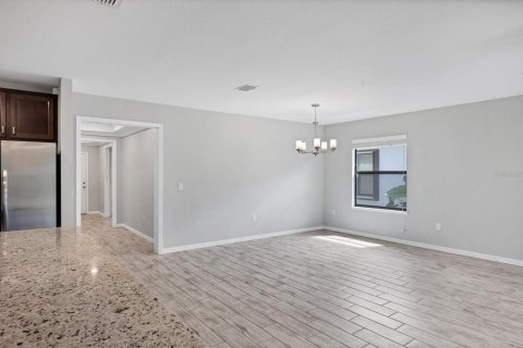 Casa en venta en Port Charlotte, Florida, 4 dormitorios, 200.76 m2 № 1913443 - foto 12