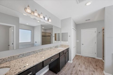 Casa en venta en Port Charlotte, Florida, 4 dormitorios, 200.76 m2 № 1913443 - foto 18