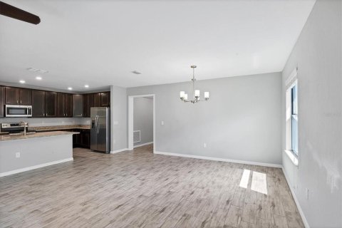 Casa en venta en Port Charlotte, Florida, 4 dormitorios, 200.76 m2 № 1913443 - foto 13
