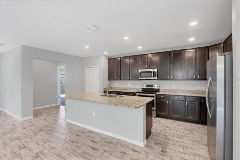 Casa en venta en Port Charlotte, Florida, 4 dormitorios, 200.76 m2 № 1913443 - foto 9