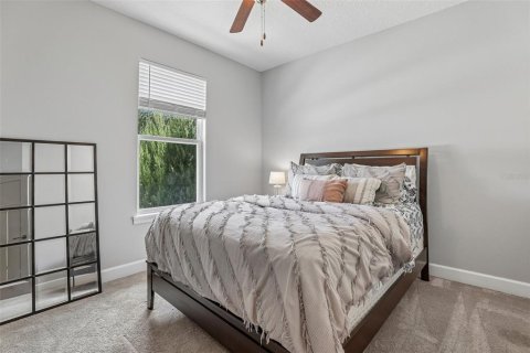 Casa en venta en Orlando, Florida, 4 dormitorios, 230.12 m2 № 2384487 - foto 20