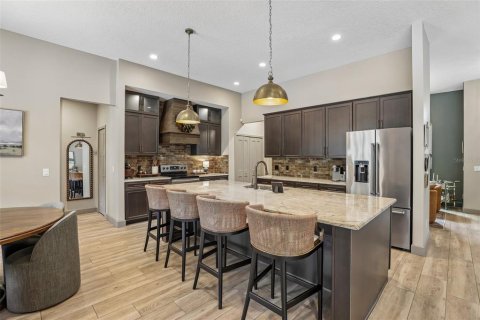 Casa en venta en Orlando, Florida, 4 dormitorios, 230.12 m2 № 2384487 - foto 12