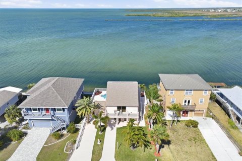 Villa ou maison à vendre à Hudson, Floride: 3 chambres, 221.11 m2 № 2226613 - photo 8