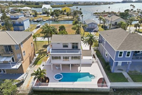 Villa ou maison à vendre à Hudson, Floride: 3 chambres, 221.11 m2 № 2226613 - photo 12