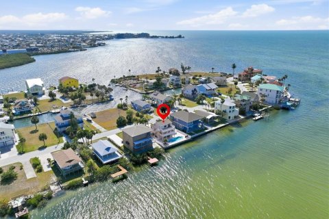 Villa ou maison à vendre à Hudson, Floride: 3 chambres, 221.11 m2 № 2226613 - photo 6