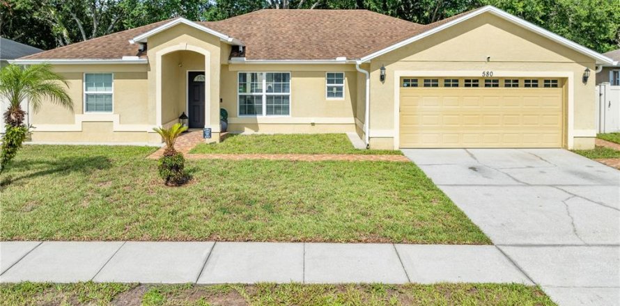 House in Kissimmee, Florida 4 bedrooms, 161.09 sq.m. № 1842995