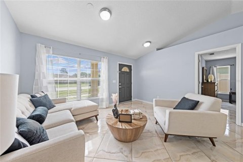 House in Kissimmee, Florida 4 bedrooms, 161.09 sq.m. № 1842995 - photo 8
