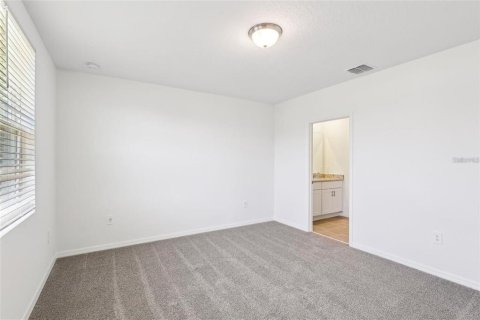 House in Winter Haven, Florida 3 bedrooms, 137.77 sq.m. № 1777504 - photo 17