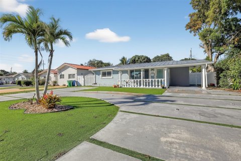 Купить виллу или дом в Мирамар, Флорида 3 спальни, 143.81м2, № 2005985 - фото 4