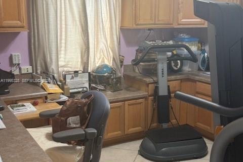 Villa ou maison à vendre à Miami Gardens, Floride: 4 chambres, 110 m2 № 2063235 - photo 11