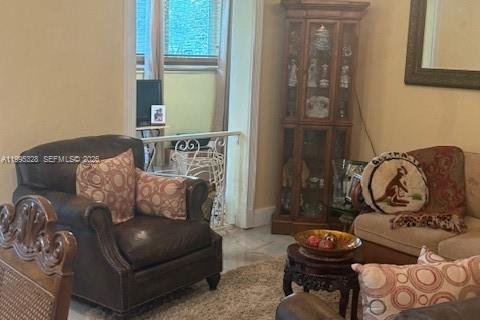 Villa ou maison à vendre à Miami Gardens, Floride: 4 chambres, 110 m2 № 2063235 - photo 7