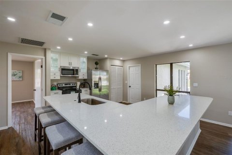 House in Edgewater, Florida 3 bedrooms, 166.11 sq.m. № 1852896 - photo 13