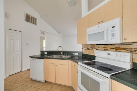 Villa ou maison à vendre à Saint Petersburg, Floride: 3 chambres, 133.04 m2 № 2437237 - photo 8