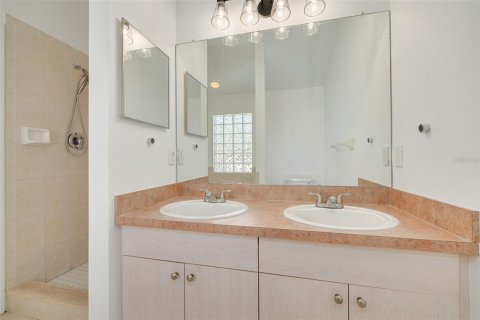 Villa ou maison à vendre à Saint Petersburg, Floride: 3 chambres, 133.04 m2 № 2437237 - photo 17