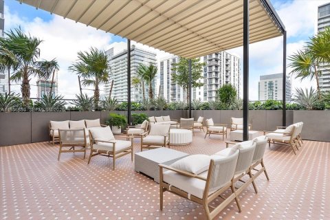 Condominio en alquiler en Miami, Florida, 1 dormitorio, 58.53 m2 № 2010573 - foto 30