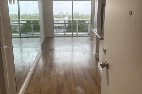 Condominio en venta en Miami Beach, Florida, 1 dormitorio, 85.47 m2 № 1770607 - foto 17