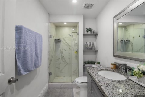 Villa ou maison à louer à Miami, Floride: 3 chambres, 138.89 m2 № 2058903 - photo 14